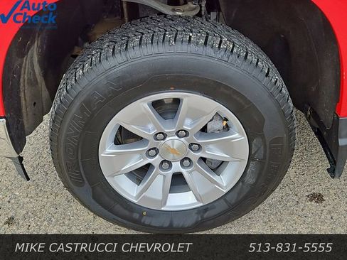 Used 2025 Chevrolet Silverado 1500 LT AWD/4WD image 9