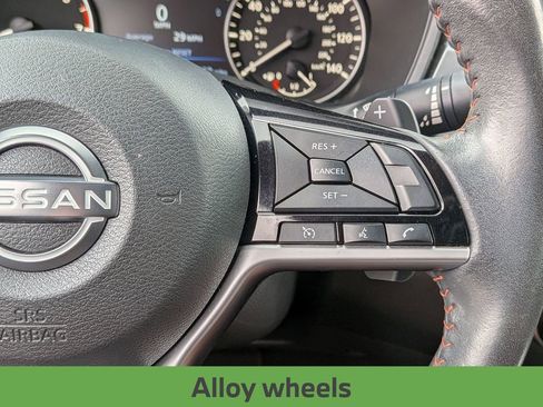 Used 2023 Nissan Altima 2.5 SR FWD image 19