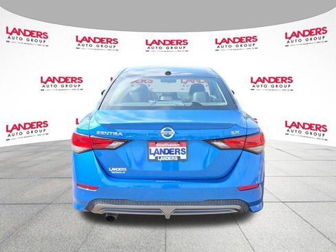 Used 2022 Nissan Sentra SR w/ SR Premium Package FWD image 4