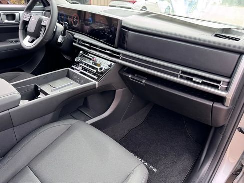 New 2026 Hyundai Santa Fe SE FWD image 15