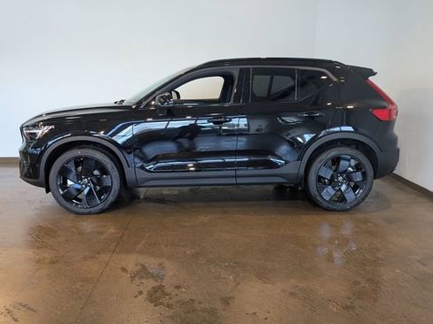New 2026 Volvo XC40 B5 Ultra w/ Protection Package Premier image 3