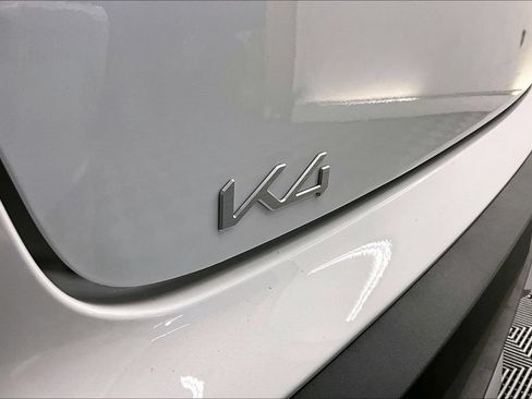 Used 2025 Kia K4 EX FWD image 30