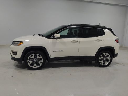 Used 2019 Jeep Compass Limited image 2