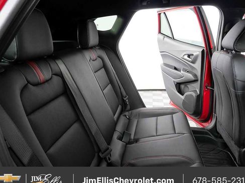 New 2026 Chevrolet Trax RS w/ Sunroof Package image 20
