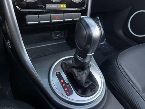 Used 2019 Volkswagen Beetle 2.0T S image 21