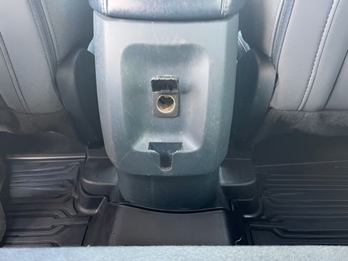 Used 2022 Ford Maverick XLT FWD image 28