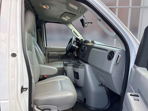 Used 2024 Ford E-350 and Econoline 350 Super Duty w/ Power Windows & Locks Group RWD image 28