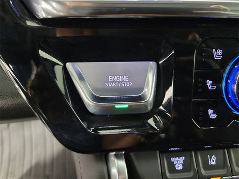 Used 2024 GMC Sierra 2500 Denali w/ Denali Reserve Package image 28