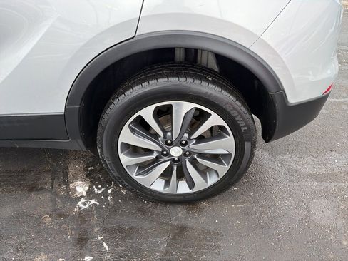 Certified 2021 Buick Encore Preferred image 12