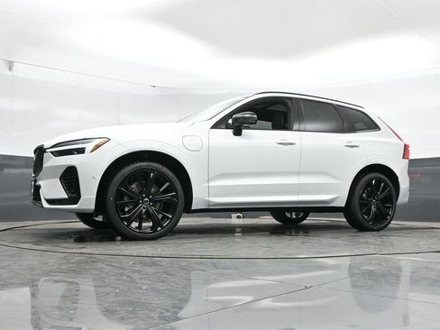 New 2026 Volvo XC60 T8 Ultra w/ Climate Package AWD/4WD image 37