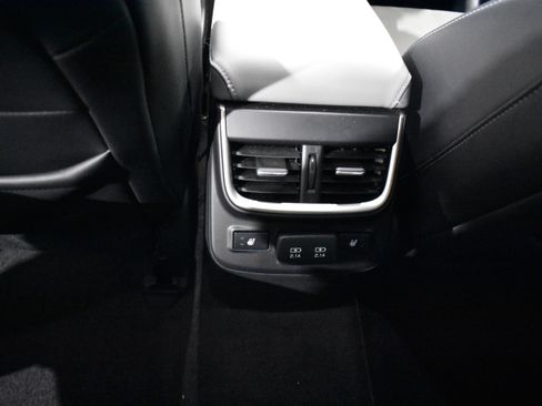 Used 2021 Subaru Outback Limited w/ Popular Package #2 image 28