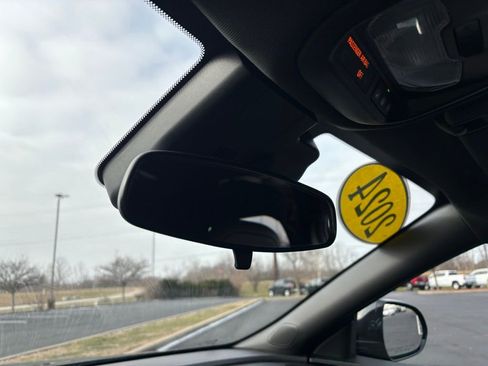 Used 2024 Buick Envista Sport Touring w/ Convenience I Package image 35