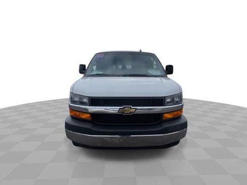 Used 2024 Chevrolet Express 2500 w/ Driver Convenience Package image 5