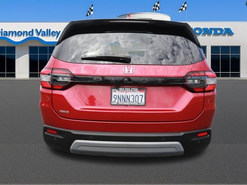 Used 2025 Honda Pilot EX-L image 5