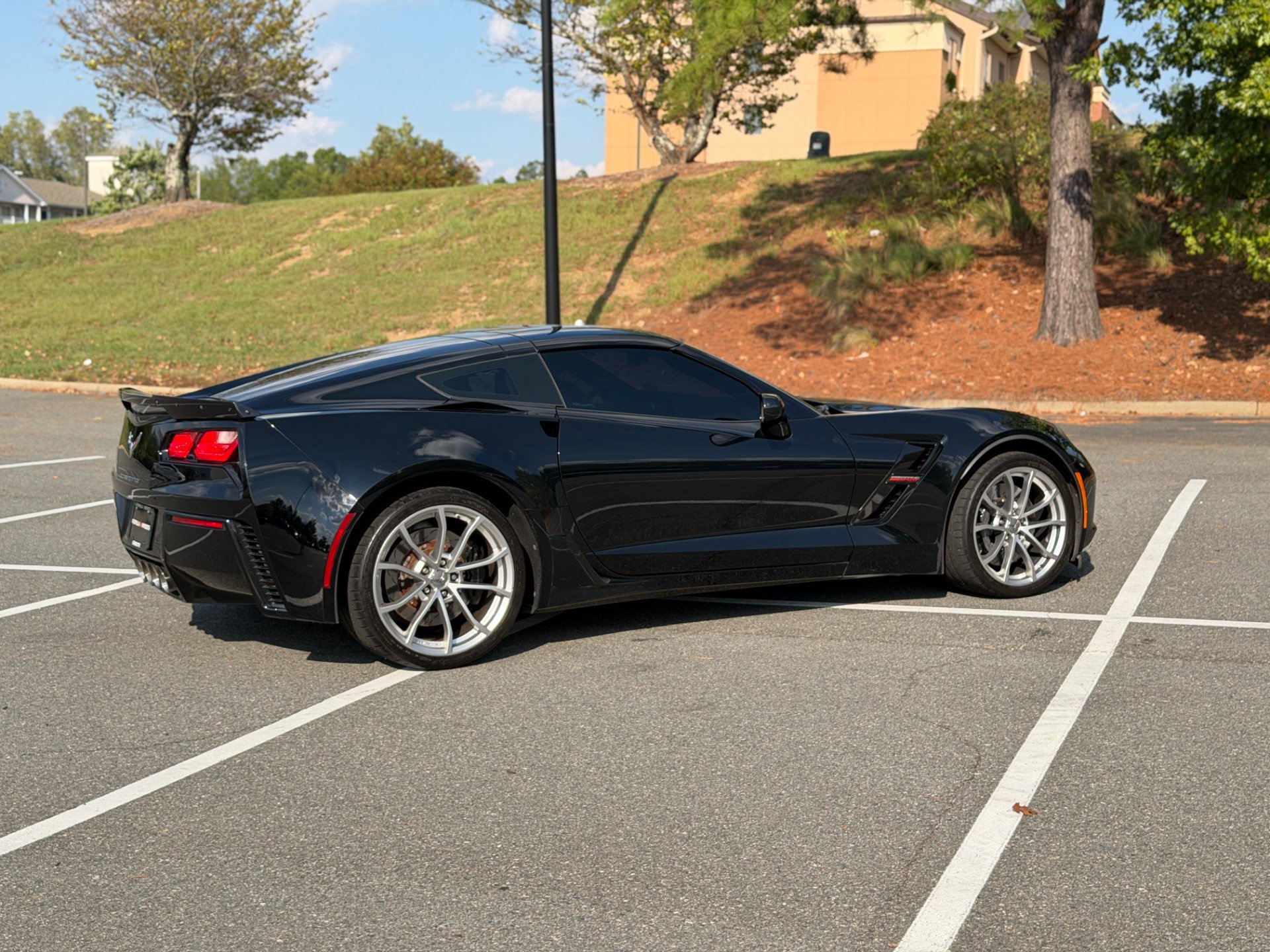 Used 2017 Chevrolet Corvette Grand Sport RWD image 13