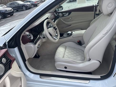 Used 2022 Mercedes-Benz E 450 E 450 image 11
