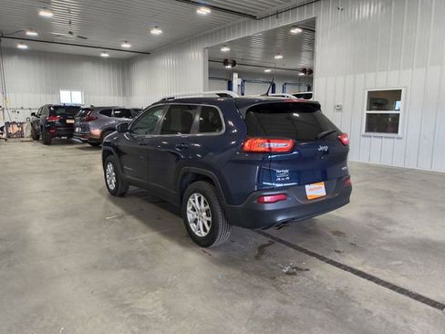 Used 2014 Jeep Cherokee Latitude w/ Comfort/Convenience Group AWD/4WD image 6