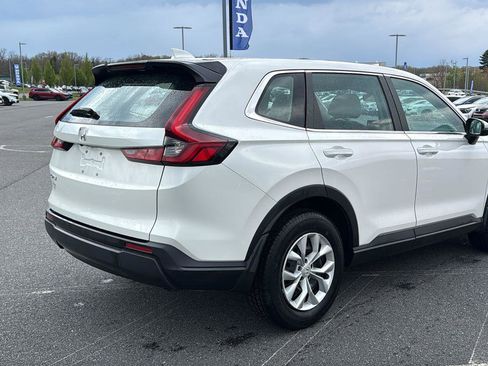 Certified 2023 Honda CR-V LX image 5