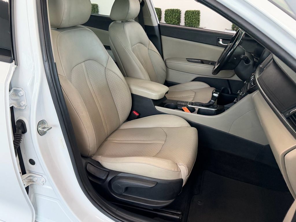 Used 2018 Kia Optima EX FWD image 17