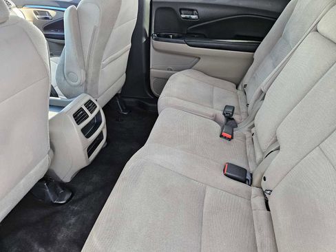 Used 2016 Honda Pilot LX image 27