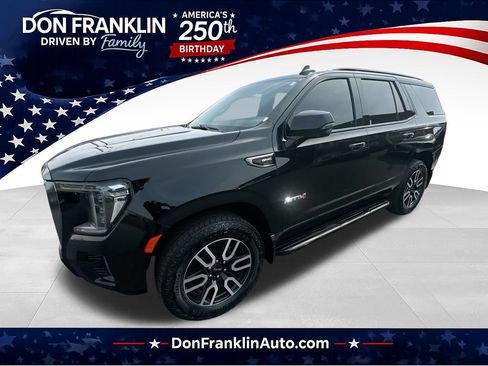 Used 2024 GMC Yukon AT4 w/ Technology Package AWD/4WD image 1