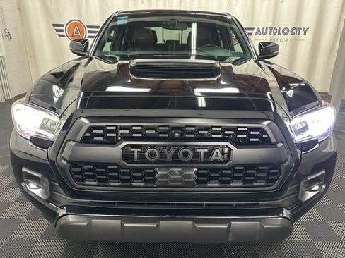 Used 2021 Toyota Tacoma TRD Pro AWD/4WD image 3