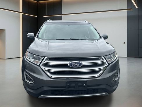 Used 2015 Ford Edge Titanium w/ Technology Package FWD image 8