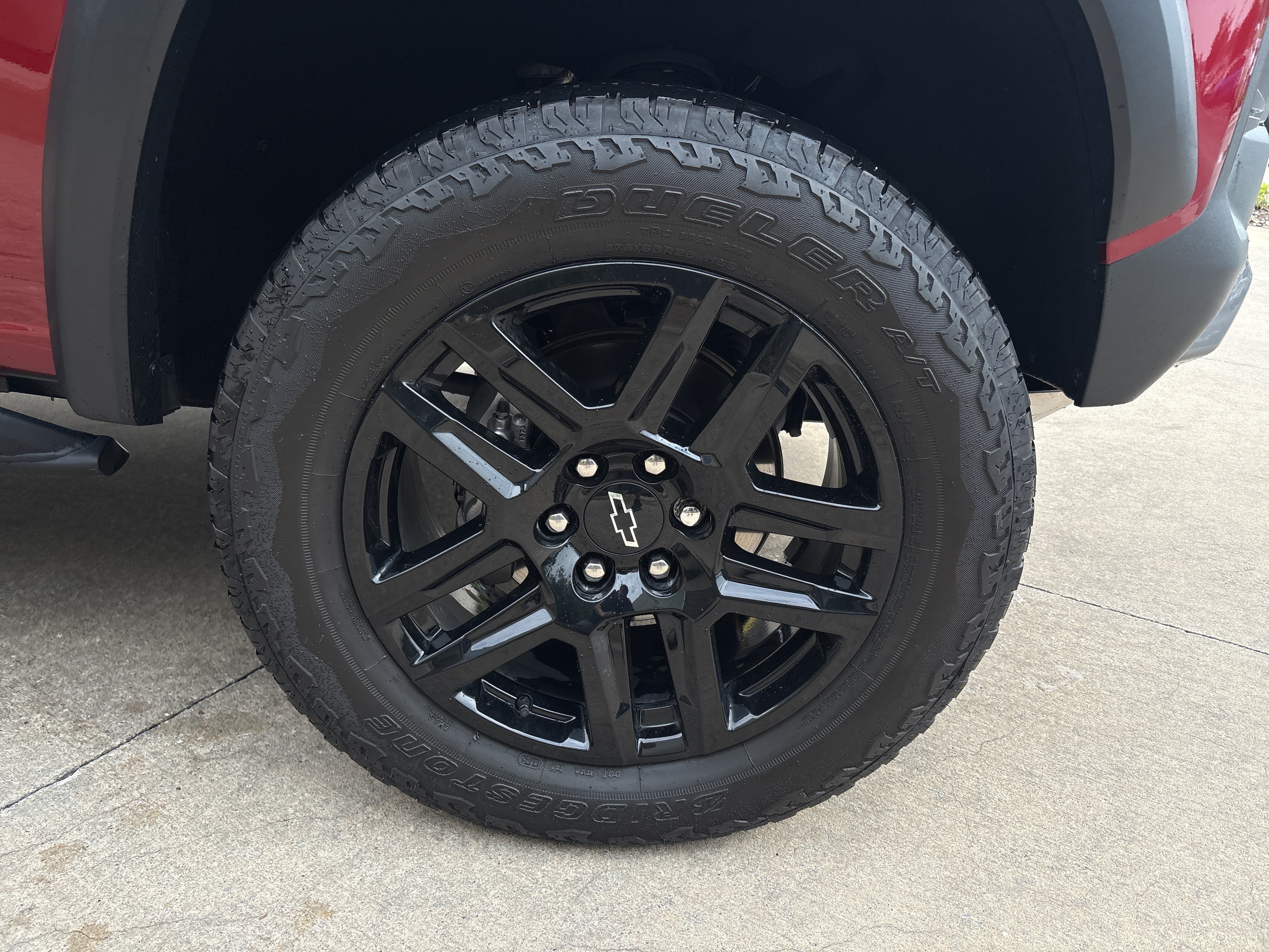 Used 2025 Chevrolet Colorado Trail Boss AWD/4WD image 12
