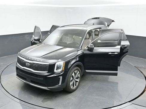 Used 2020 Kia Telluride S image 48