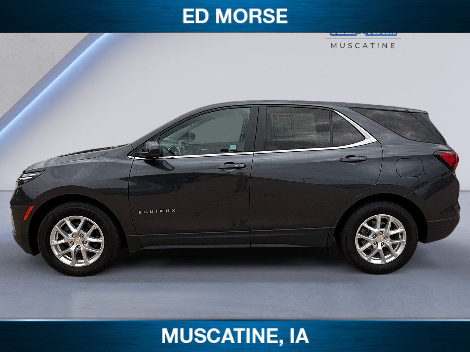 Used 2022 Chevrolet Equinox LT FWD image 2