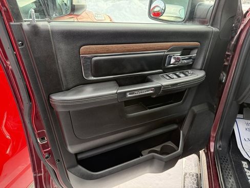 Used 2016 RAM 1500 Laramie w/ Convenience Group image 13