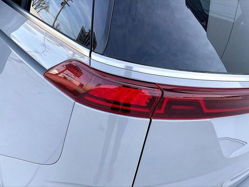 Certified 2024 Kia Carnival SX Prestige image 29