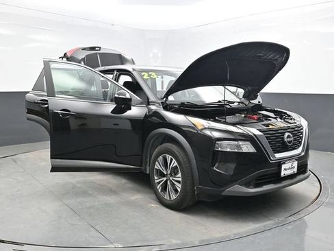 Used 2023 Nissan Rogue SV AWD/4WD image 31