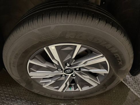 Certified 2024 Hyundai Tucson Blue image 17