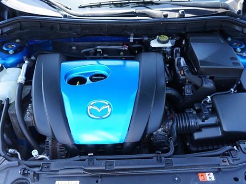 Used 2012 MAZDA MAZDA3 i Touring FWD image 9
