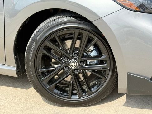 Used 2026 Toyota Camry SE w/ Convenience Package image 2