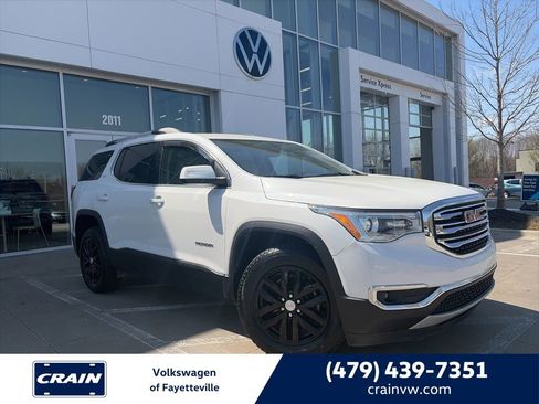 Used 2019 GMC Acadia SLT image 1