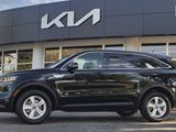 Certified 2023 Kia Sorento LX image 2