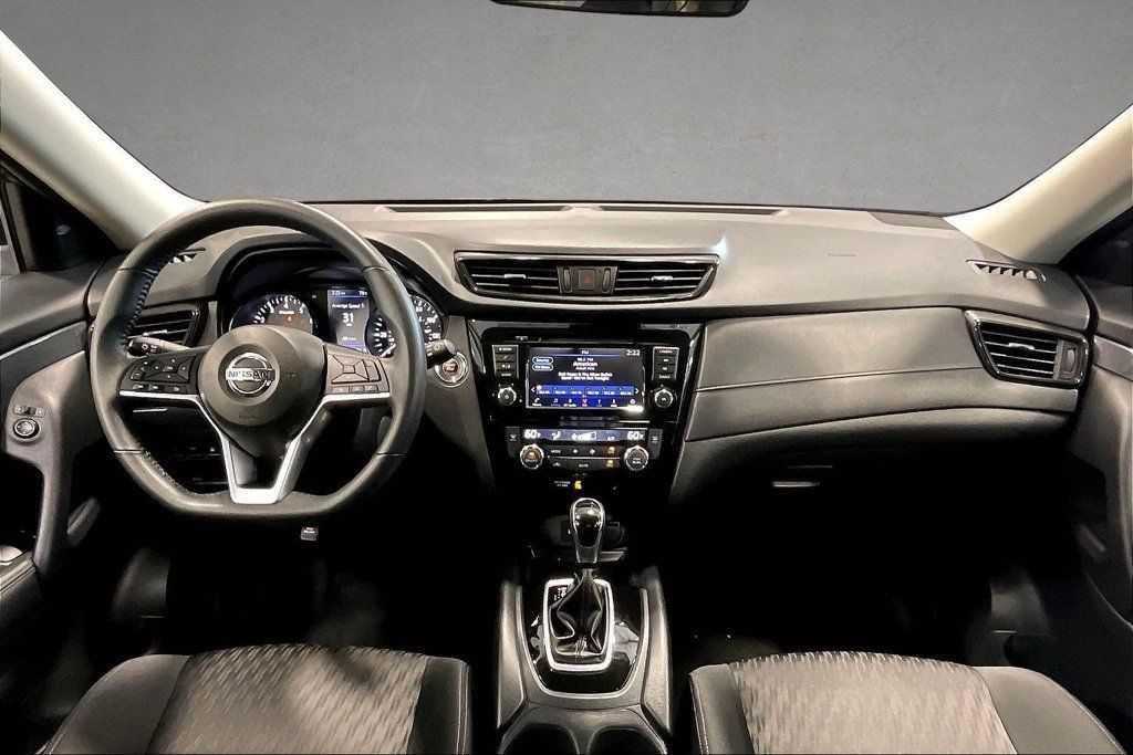 Used 2019 Nissan Rogue SV AWD/4WD image 8