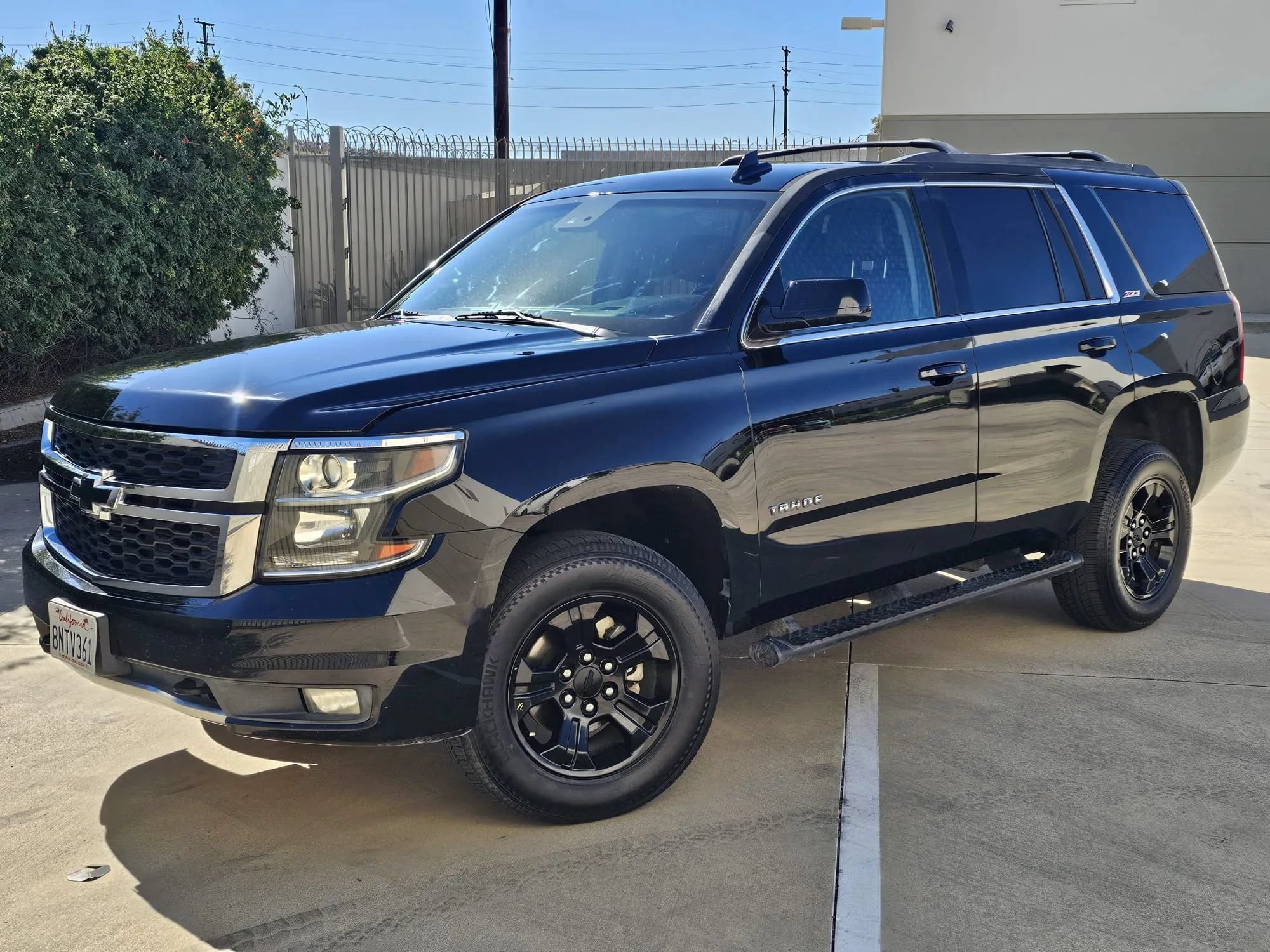 Used 2017 Chevrolet Tahoe LT w/ Z71 Midnight Edition AWD/4WD image 1