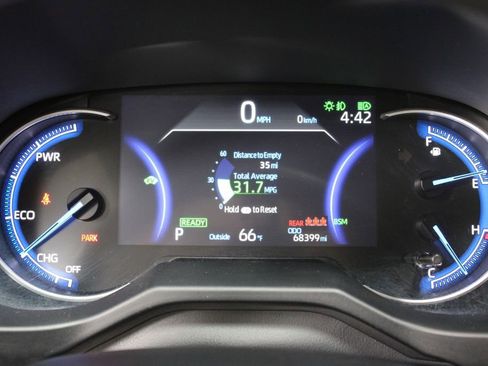 Used 2024 Toyota RAV4 AWD Hybrid image 33