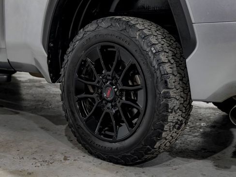 Used 2023 Toyota Tundra Limited image 63