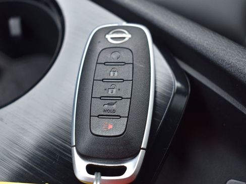 Used 2023 Nissan Rogue SV w/ SV Premium B Package FWD image 36