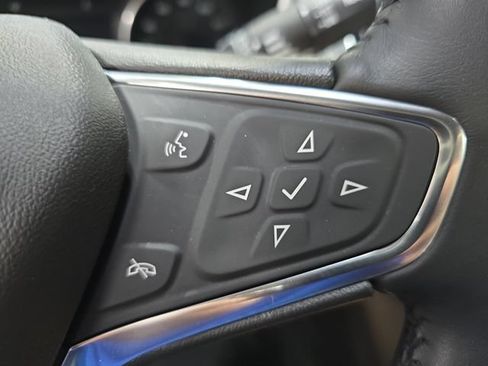Used 2019 Chevrolet Equinox LT w/ Driver Convenience Package FWD image 20