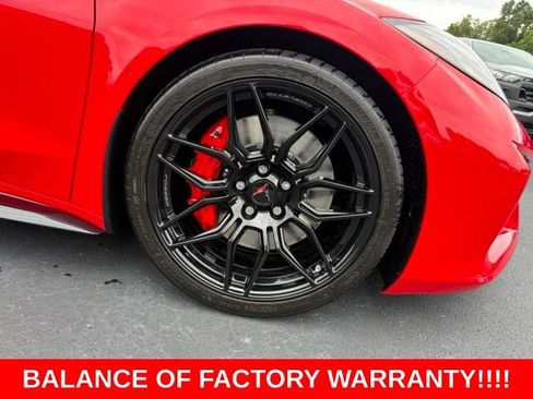 Used 2024 Chevrolet Corvette Z06 RWD image 8