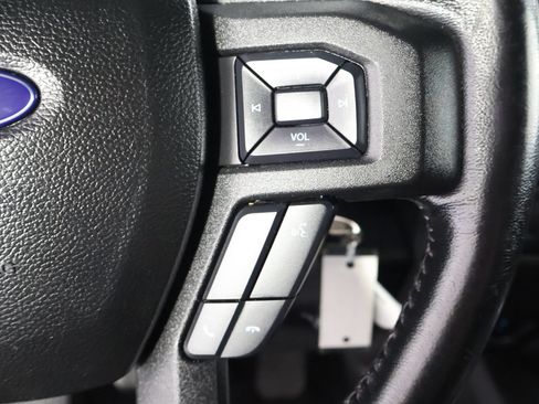 Used 2018 Ford F150 XLT w/ Equipment Group 302A Luxury AWD/4WD image 33