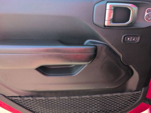 Used 2020 Jeep Wrangler Unlimited Sport S image 15