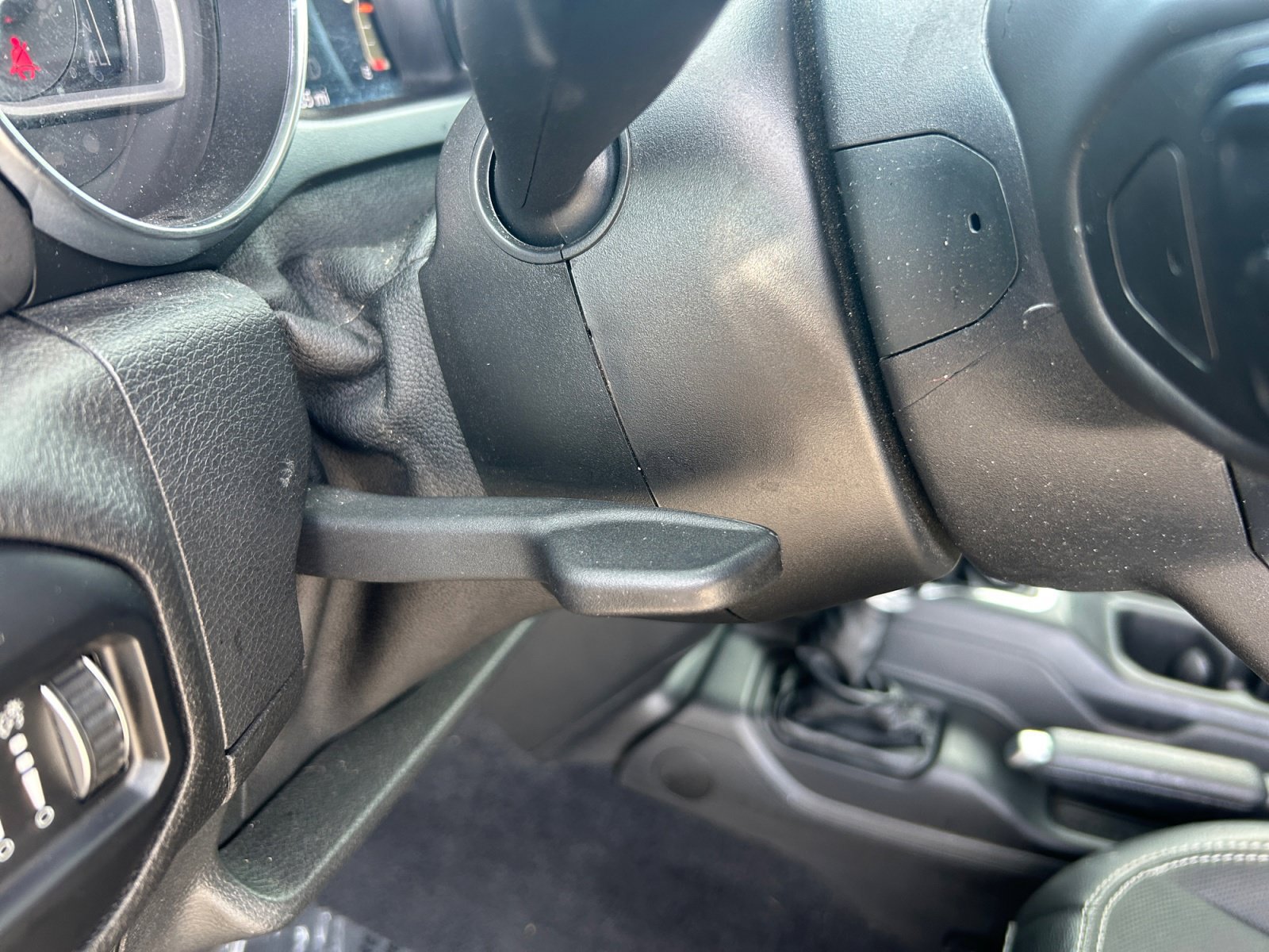 Used 2021 Jeep Wrangler Sport AWD/4WD image 27