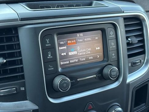 Used 2021 RAM 1500 Classic SLT AWD/4WD image 31