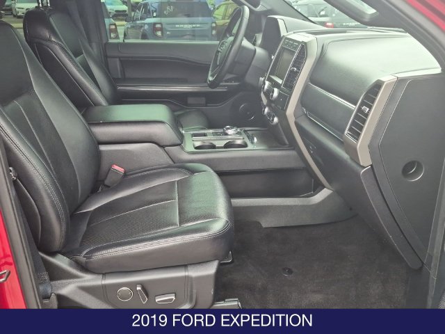 Used 2019 Ford Expedition XLT w/ Equipment Group 202A RWD image 23